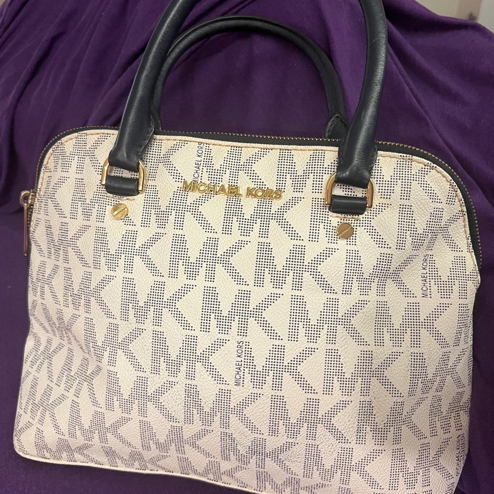 Michael Kors purse